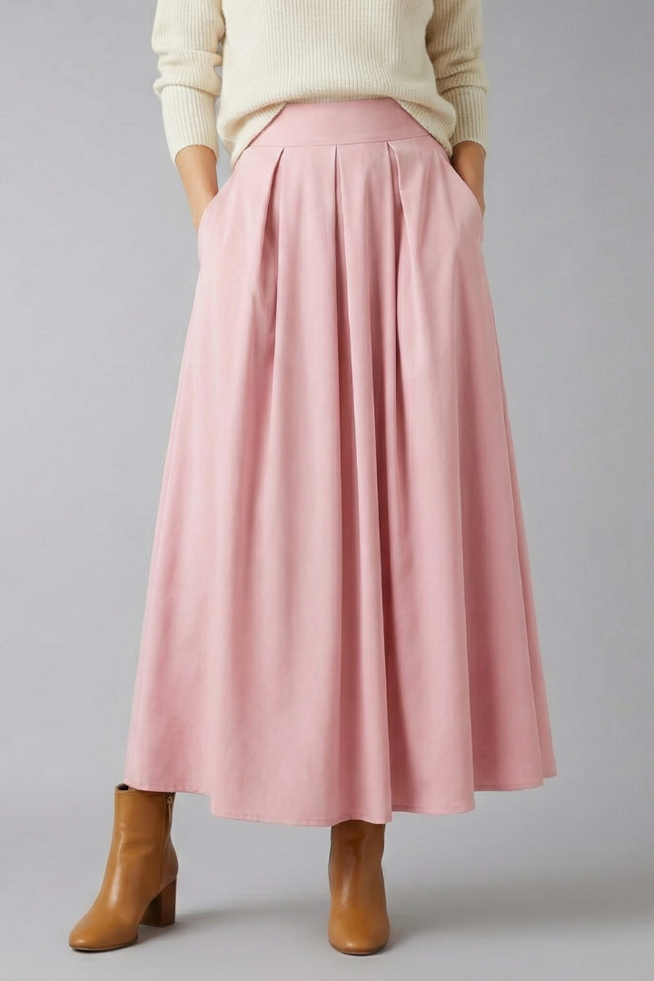 Women's high waist pleated maxi skirt, elegant, flowy long skirt for summer fashion.