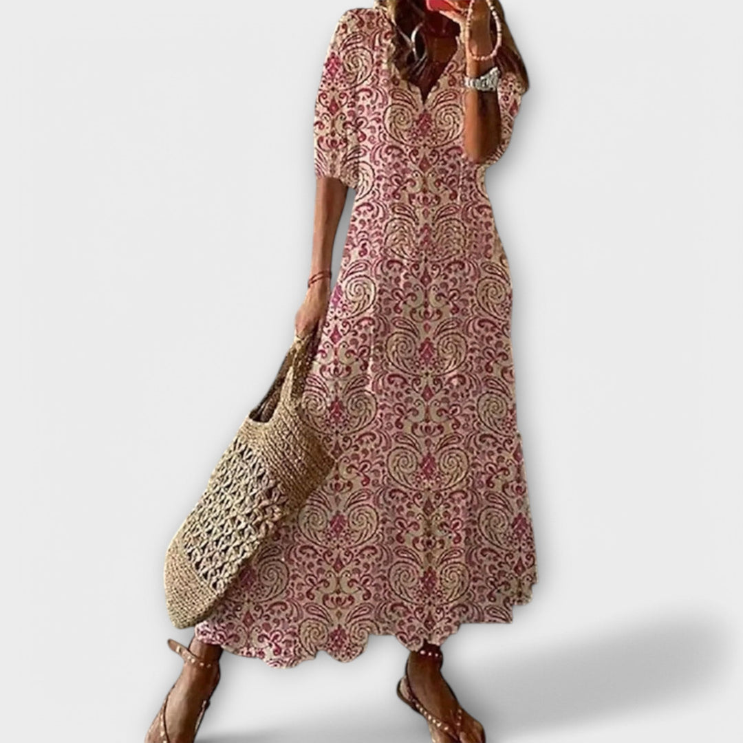 Comfortable women's flowy maxi dress, perfect for relaxed summer days, beach trips, or stylish evenings.