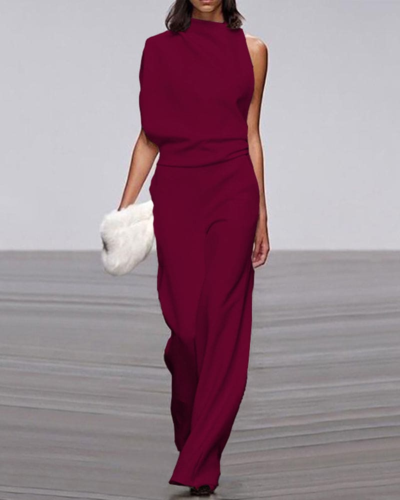 Stylish women's one-shoulder wide-leg jumpsuit, perfect for elegant evening wear.