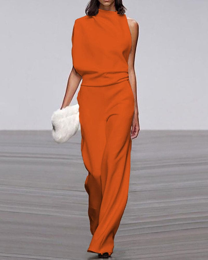 Elegant women's one-shoulder wide-leg jumpsuit, a modern & sophisticated party outfit.