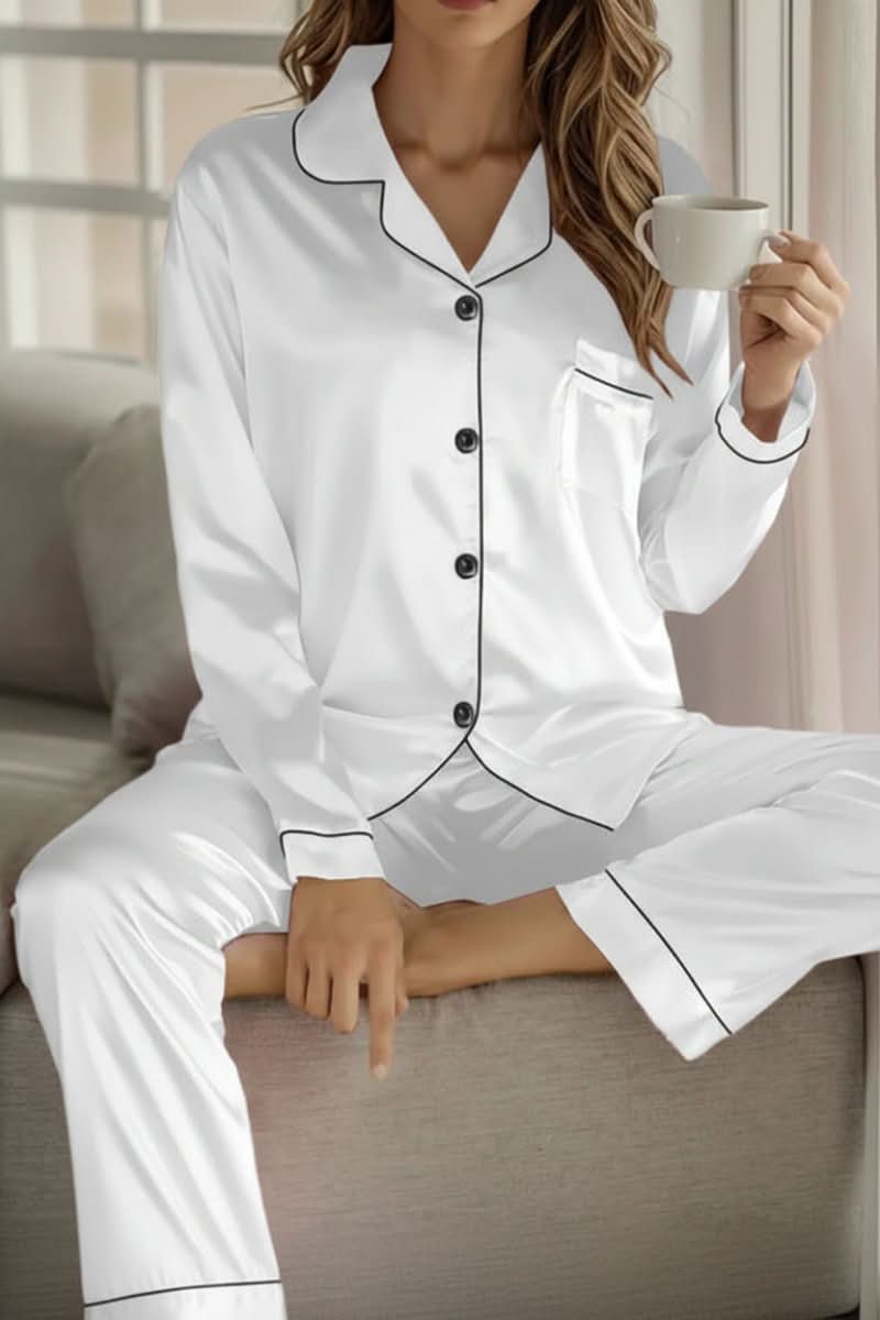 Comfortable women's lounge pajama set. Elegant two-piece sleepwear, perfect for relaxation and home wear.