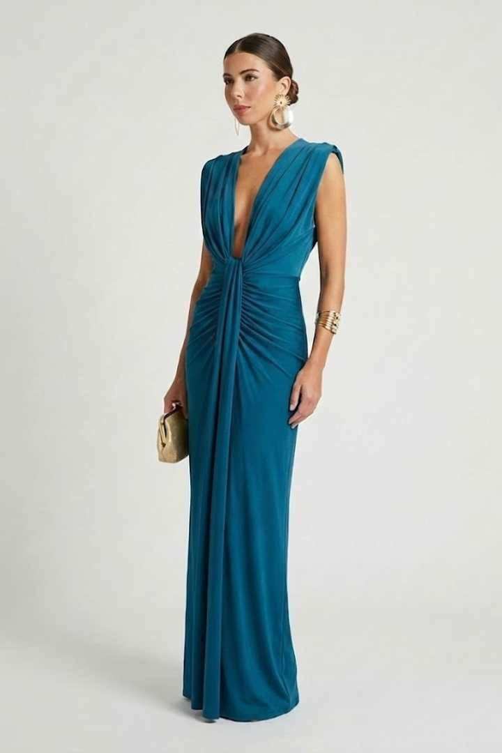 Fashionable women's long pleated maxi dress, sleeveless with a V-neck, ideal for formal wear.