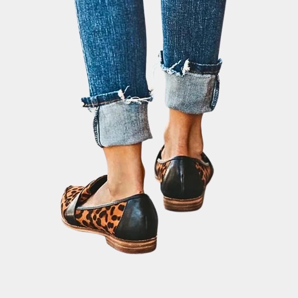 Stylish women's everyday slip-on loafers with a pointed toe, offering comfort and classic elegance.