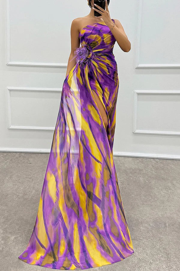 Sophisticated women's printed maxi dress, perfect for weddings, proms, or elegant evening galas.