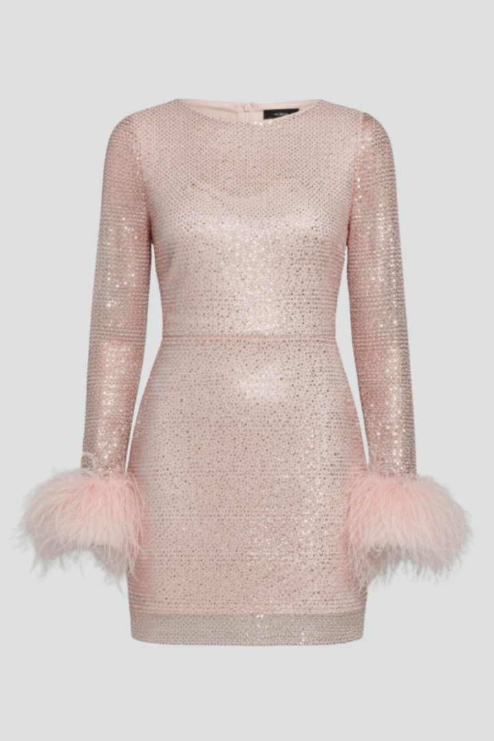 Elegant women's shimmering mini dress with long sleeves, perfect for parties and evening events.