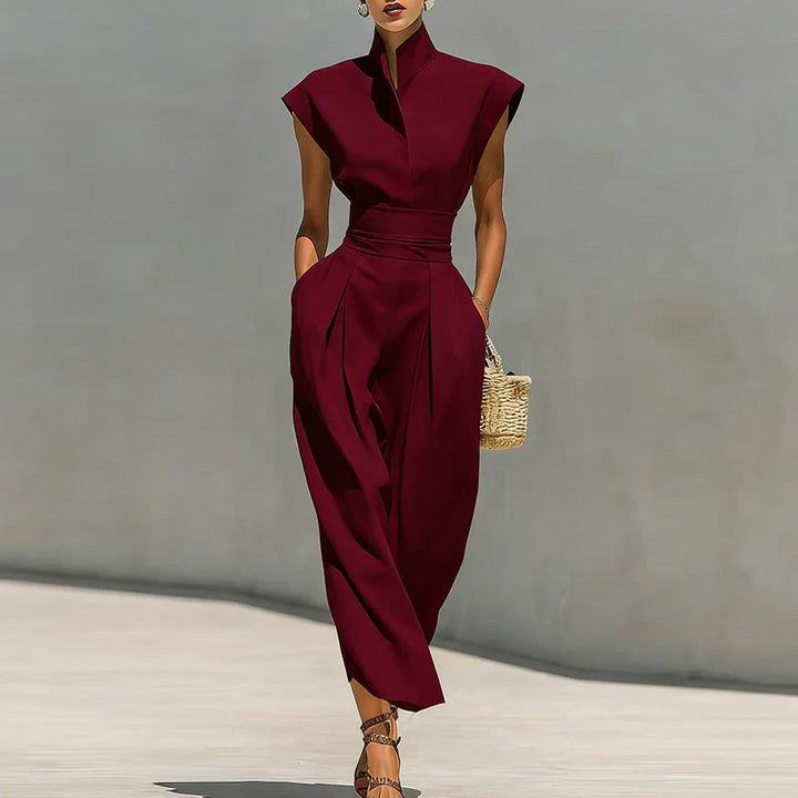 Elegant women's structured midi dress, perfect for formal occasions & office wear, featuring a flattering silhouette.