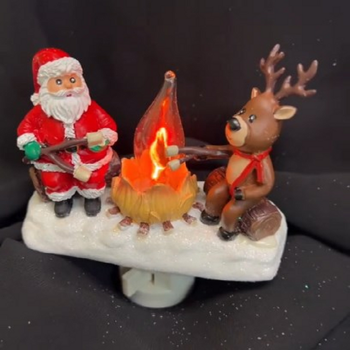 Accent lighting: Ghost Bonfire Night Light, flashing LED, adds playful spookiness