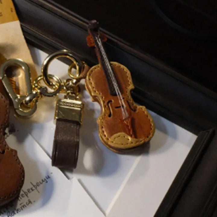 Stylish leather cello keychain, an elegant accessory for music lovers and musicians