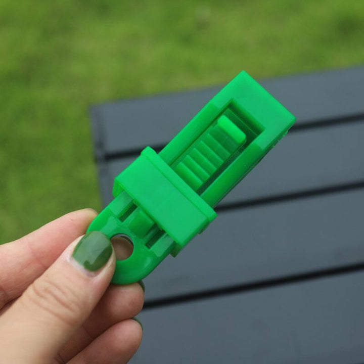 Weatherproof tarp clips, designed for sport & outdoor enthusiasts and DIY projects.