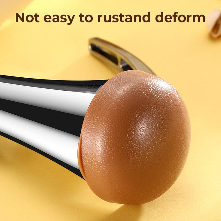 Universal nutcracker gadget for kitchen, robust zinc alloy construction, perfect for walnuts & pecans