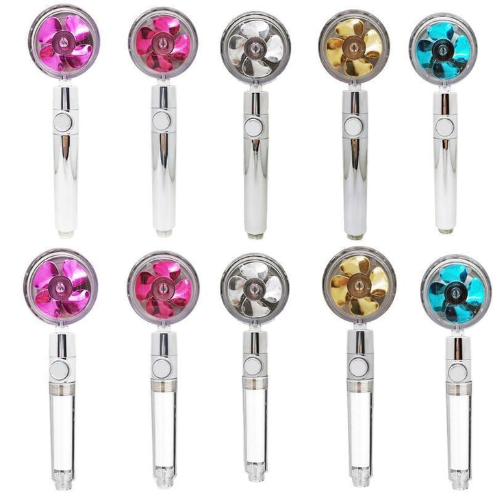Durable universal shower head, high pressure and water-saving, ideal for any home bathroom.
