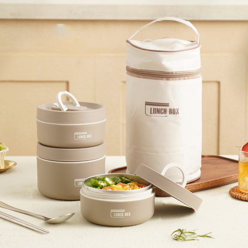 Leakproof and insulated stackable lunch box, ideal for carrying warm soups and dishes