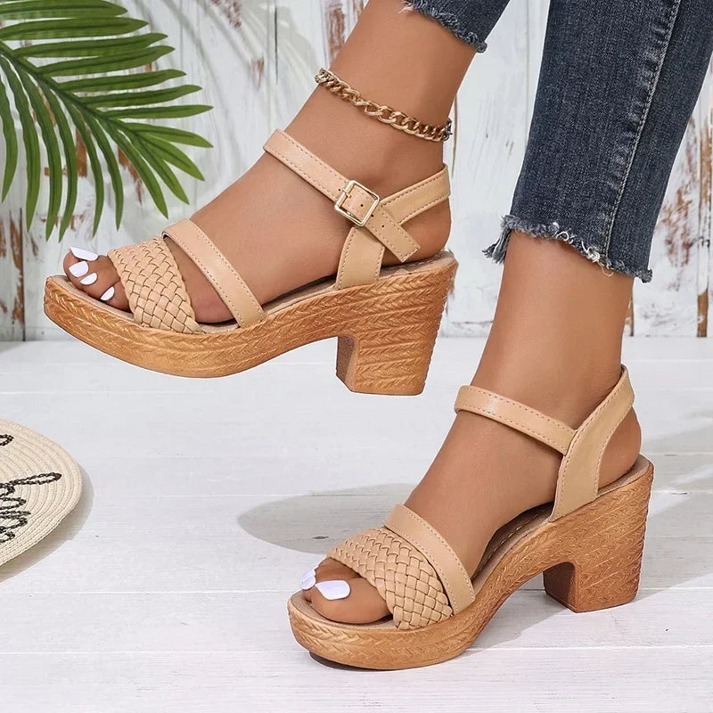 Women's comfortable khaki block heel sandals, ideal for warm weather