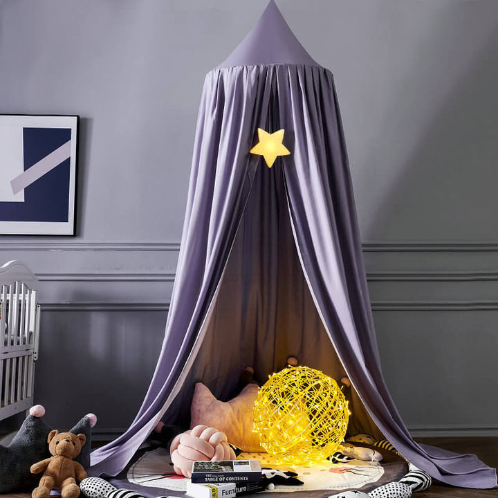 Enchanting play canopy and bed net, perfect for adding a touch of magic to a child's bedroom.