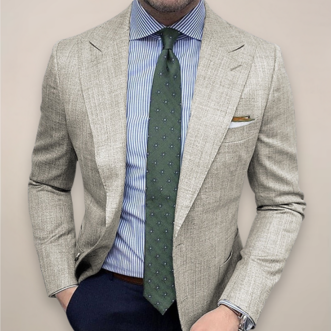 Light grey men's tailored blazer, perfect for smart casual outfits. Versatile jacket for modern menswear.