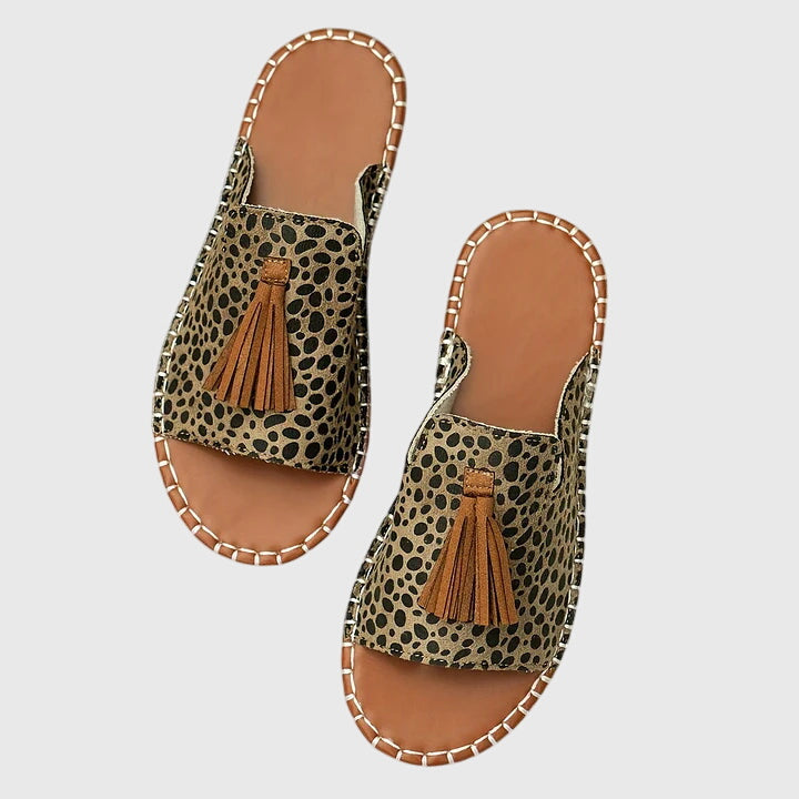 Experience pain relief with Lorraine women's orthopedic sandals, featuring arch support and a comfortable design.