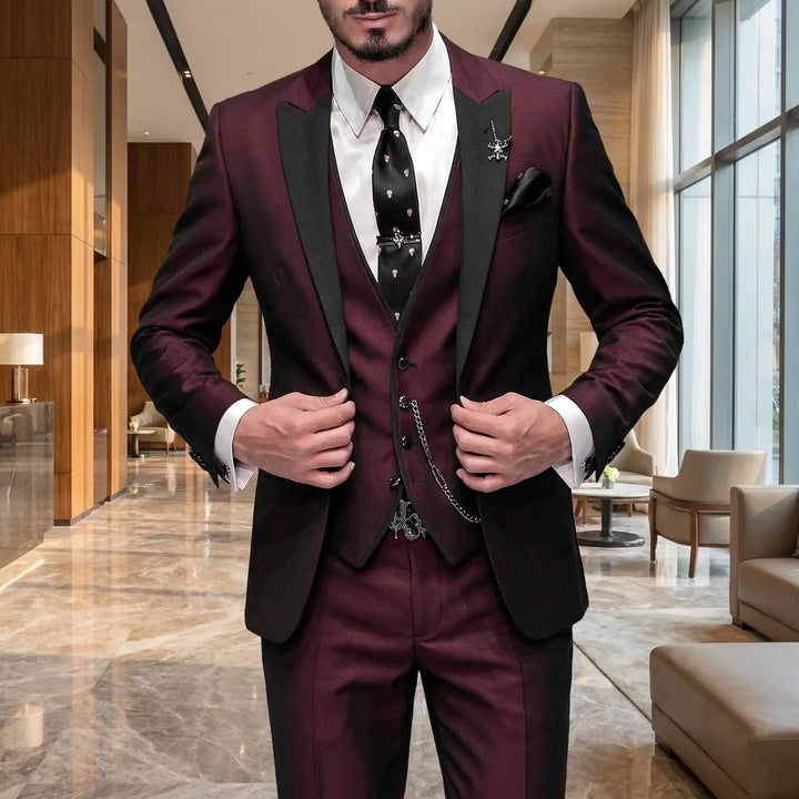 Men's 3-piece slim-fit formal suit, perfect for business meetings, weddings, and special events.