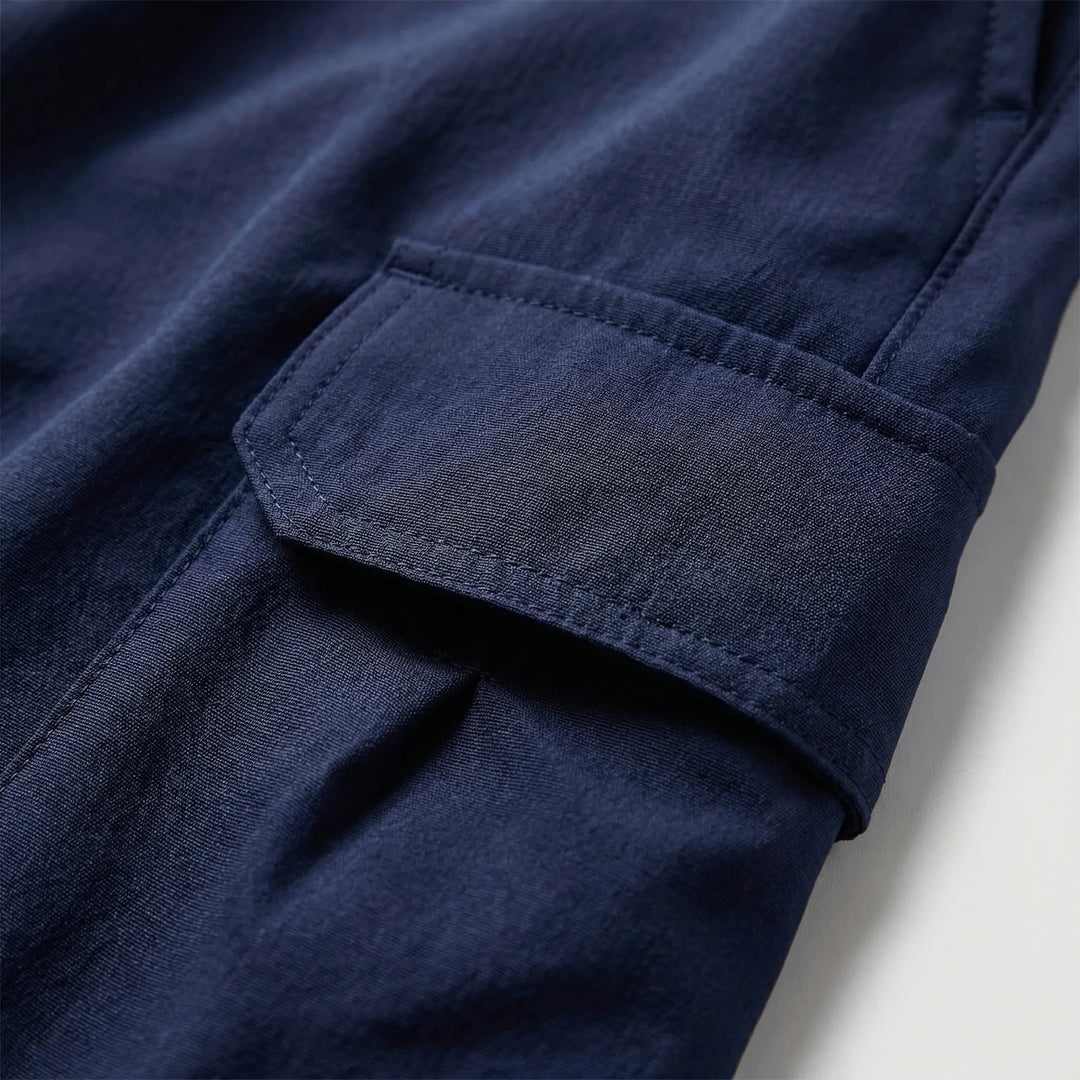 Men's quick-dry activewear cargo shorts with ample storage, perfect for hiking, travel & casual use.