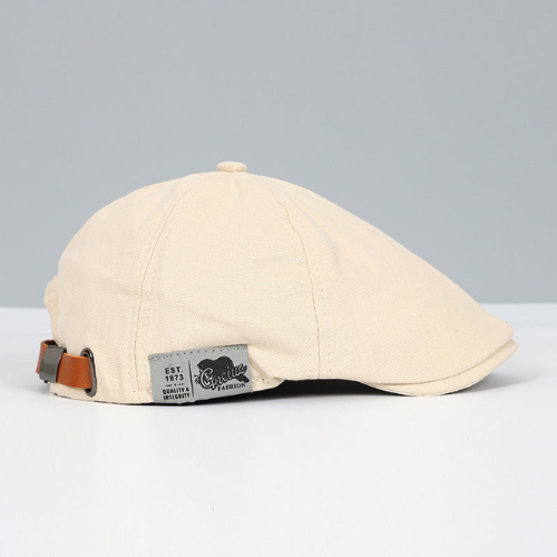 Elegant men's classic beret, a sophisticated fashion accessory suitable for both casual and formal wear.