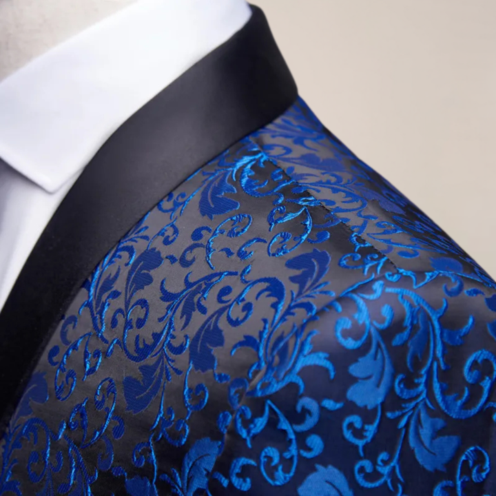 Sophisticated men's black slim fit blazer, ideal for formal evenings, galas & upscale events.