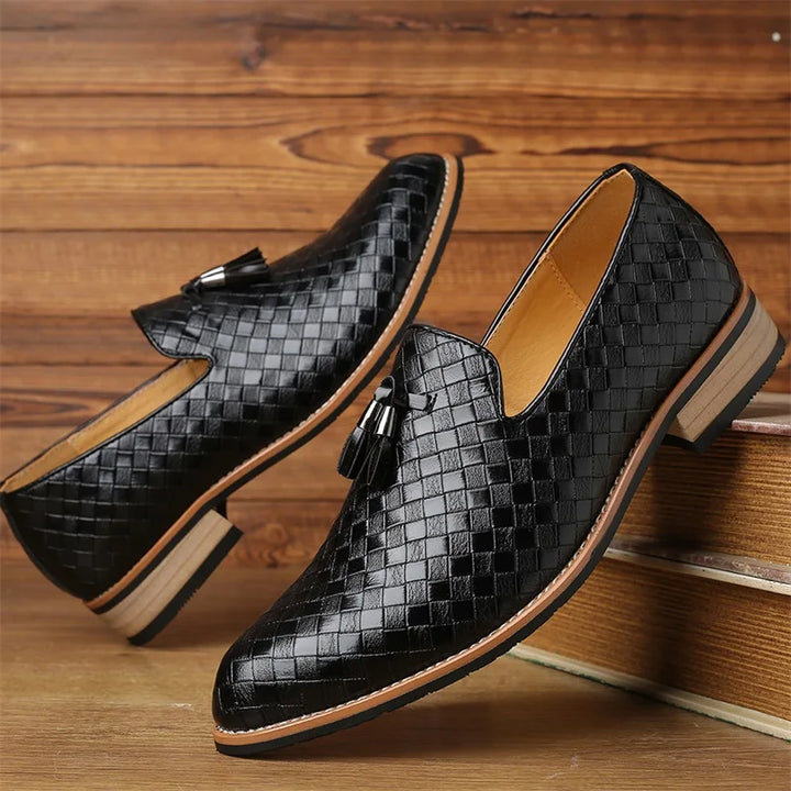 Men's smart casual shoes: textured black tassel loafers, perfect for adding flair to an outfit