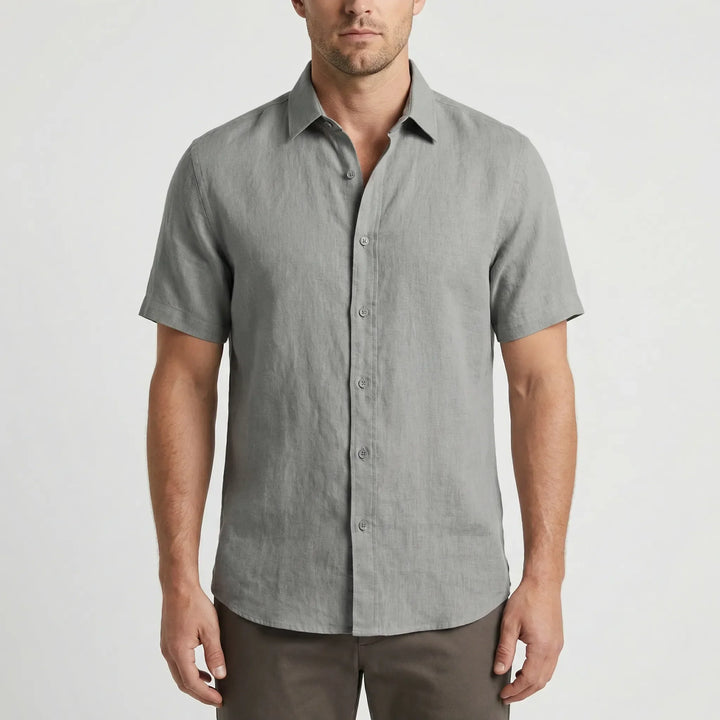 Men's fashion: Lightweight short sleeve button-down shirt. Breezy & relaxed fit for stylish summer outfits.