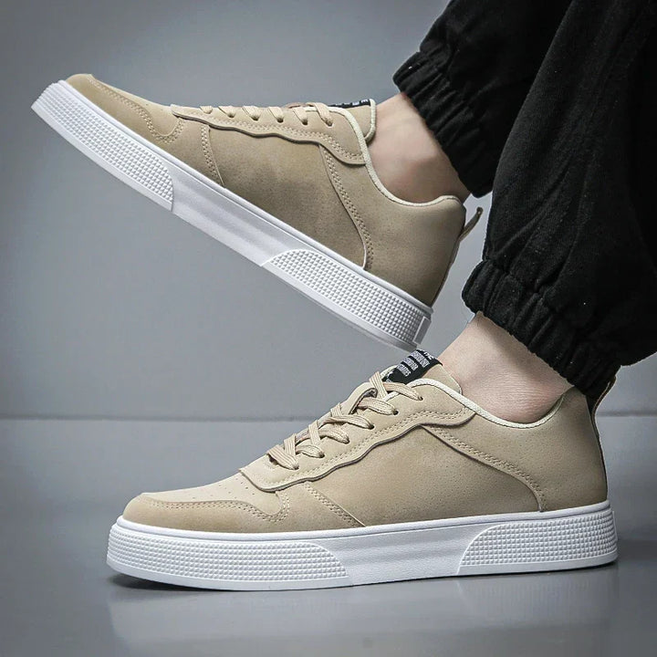 Classic men's Carrington Court lace-up sneakers, court shoe style, offering everyday comfort & versatile casual wear.