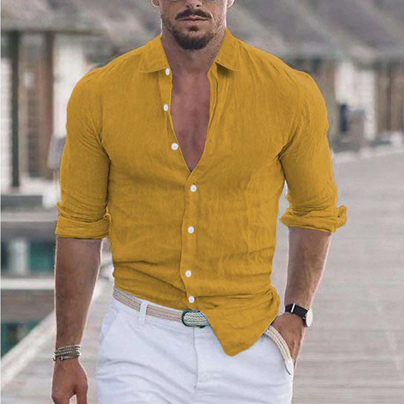 Comfortable, easy-care men's casual button-up shirt with turn-down collar, modern and perfect for warm weather.