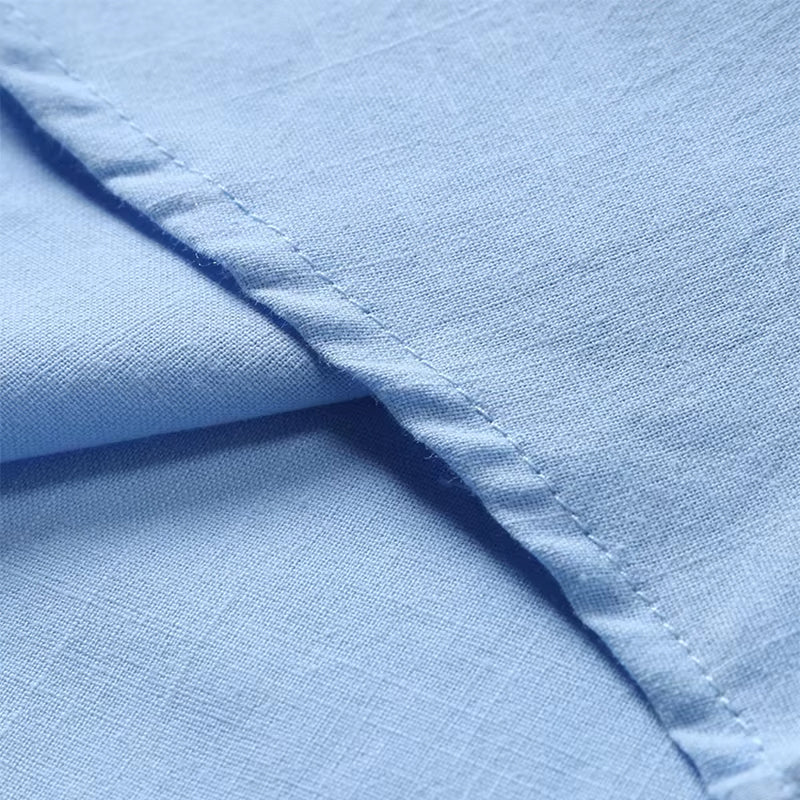 Men's versatile short-sleeve polo shirt. A relaxed fit summer top, perfect for casual everyday wear.