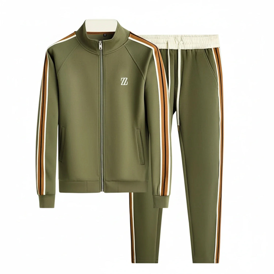 Stylish men's casual tracksuit set, perfect for activewear, comfortable loungewear, or modern everyday outfits.