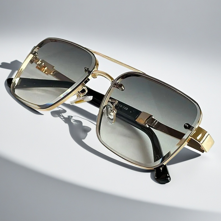 Men's classic gold frame aviator sunglasses, gradient lenses, modern design, ultimate UV protection.