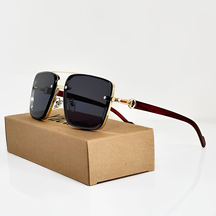 Stylish men's aviator sunglasses, classic eyewear with gradient lenses & lightweight frames for daily fashion.