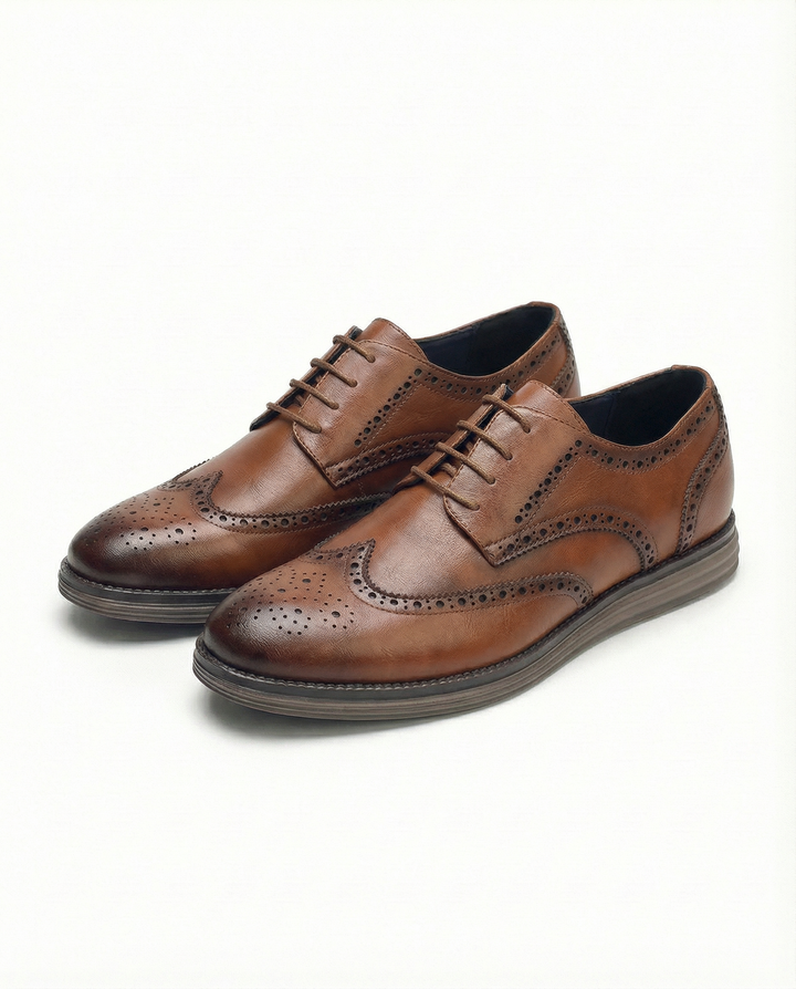 Durable men's classic brogue Oxford formal shoes, offering all-day comfort for busy workdays and events.