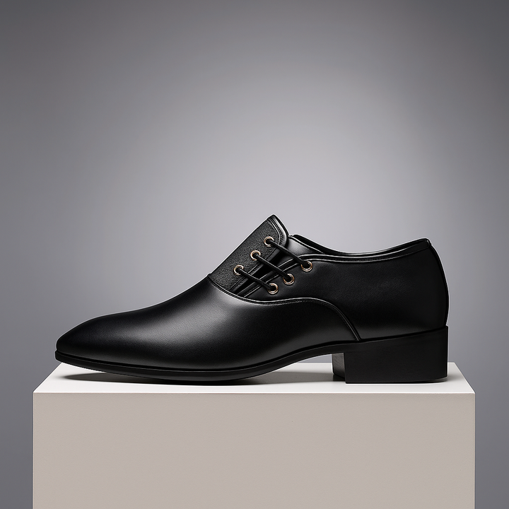 Formal men's leather oxford dress shoes in brown, ideal for professional and special occasions