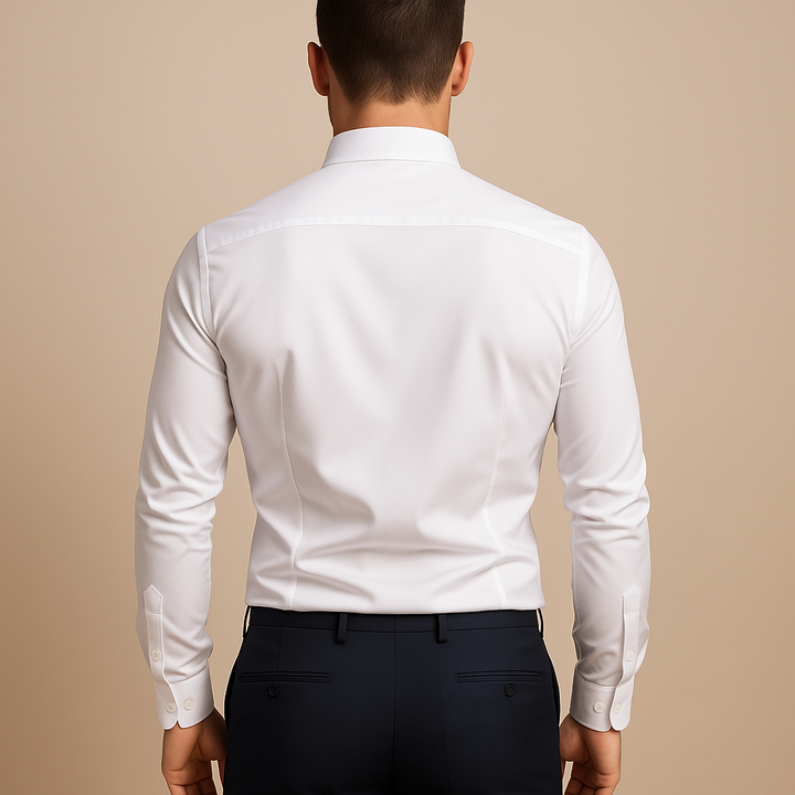 Tailored fit men's classic dress shirt, long sleeves, ideal for work, business, or smart casual outfits.