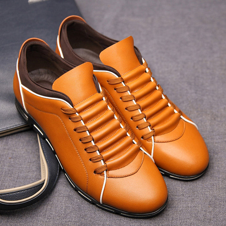 Elevate your casual look with men's classic low-top sneakers, designed for comfort & timeless fashion.