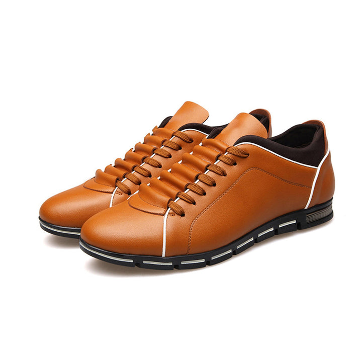 The ultimate men's classic low-top sneakers: comfortable, stylish, and perfect for everyday fashion.