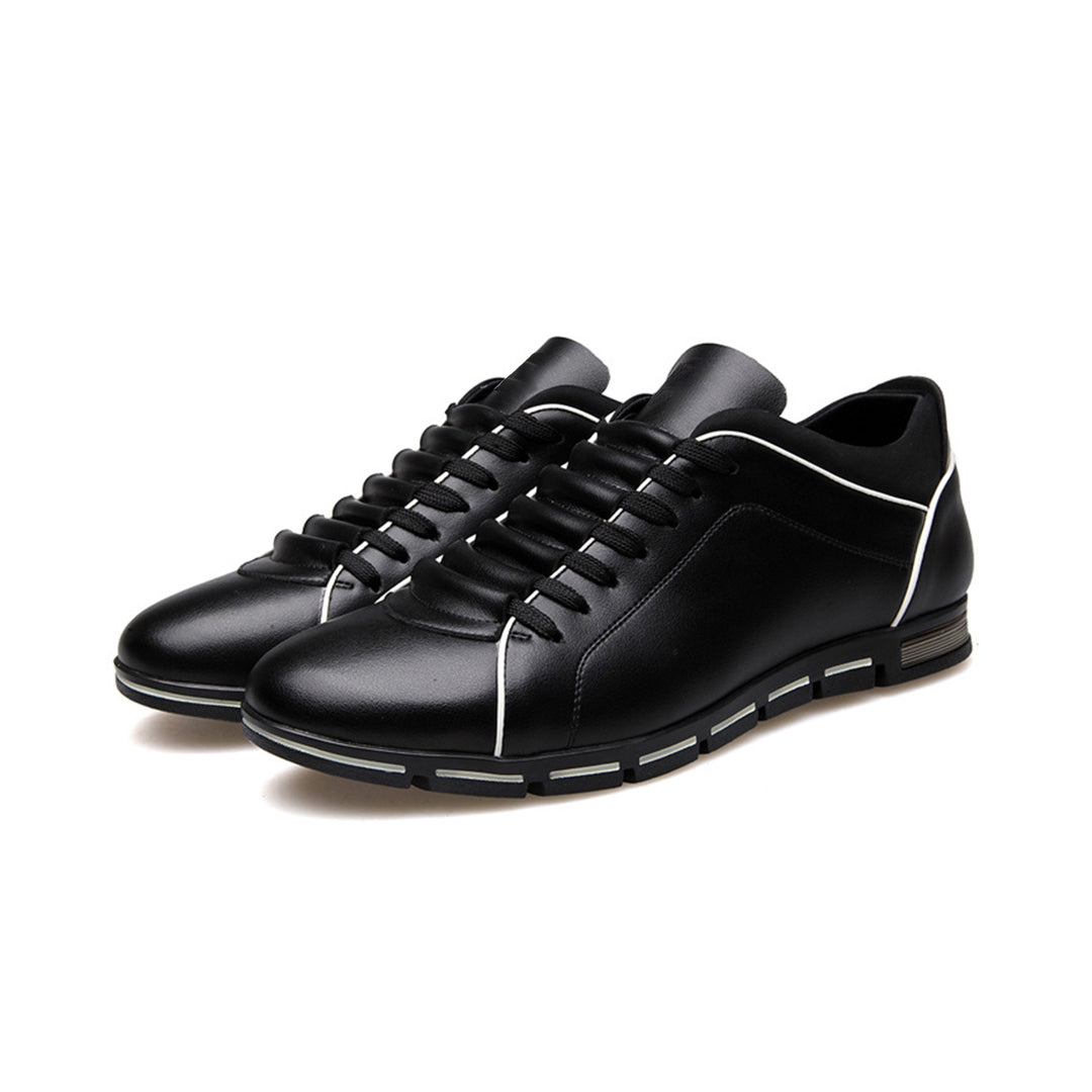 Classic men's low-top sneakers, a comfortable & stylish choice for business casual outfits.