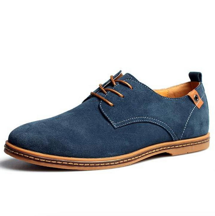 Elegant men's round-toe dress shoes for business casual, formalwear, and special occasions. Timeless style.