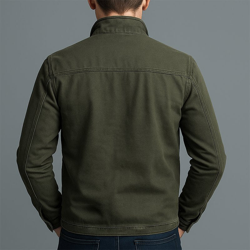 Versatile men's classic utility jacket, essential outerwear for everyday style. Perfect for casual layering.