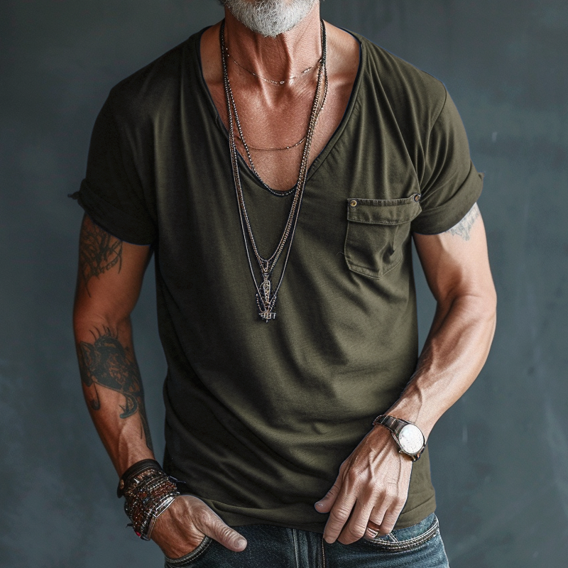 Comfortable men's V-neck pocket tee, a modern basic summer shirt for a relaxed and versatile style.