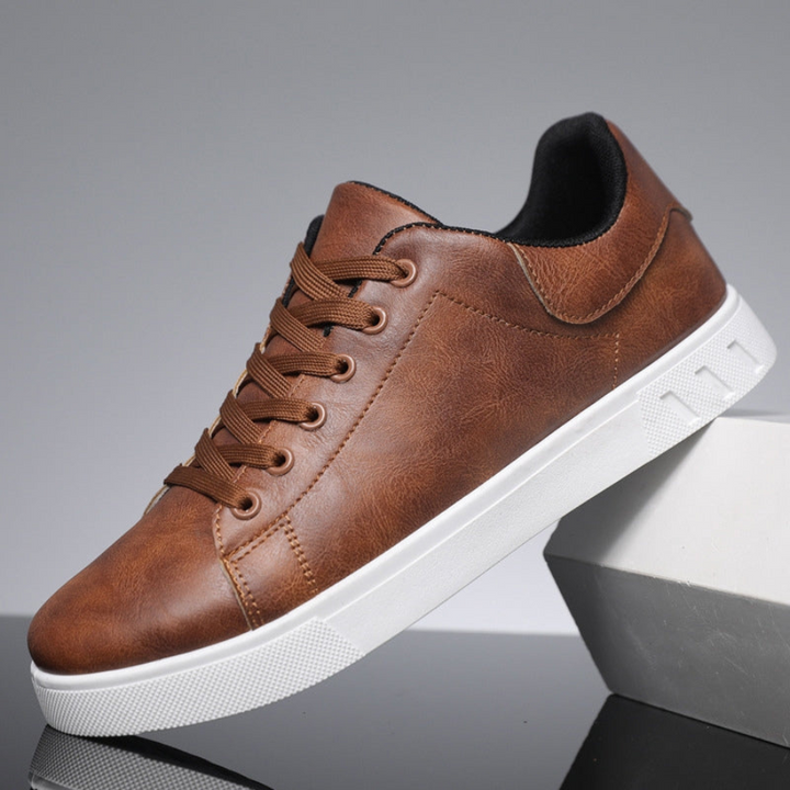 Men's classic white lace-up low-top sneakers for everyday casual wear, comfort shoes