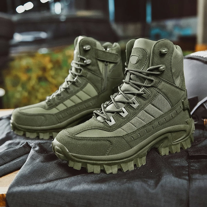 Brown men's durable lace-up winter boots, designed for ultimate cold weather protection & comfort.