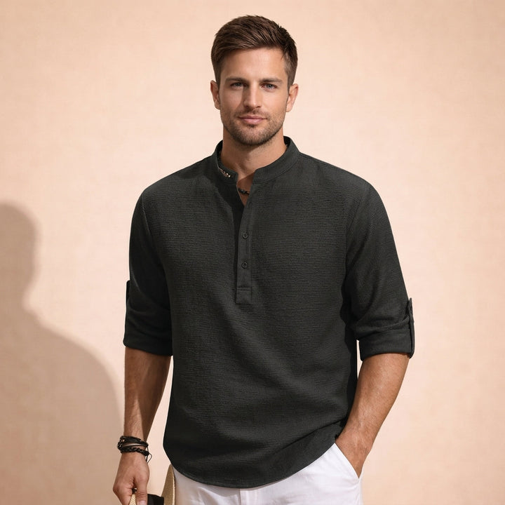 Classic men's Giona casual shirt. Lightweight & versatile button-up, perfect for everyday summer fashion.