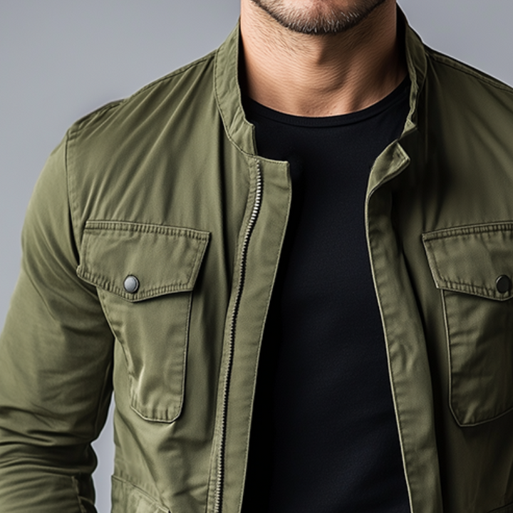 Vintage-style men's green zipper jacket. Stand collar, multiple pockets. Perfect casual mid-season outerwear.