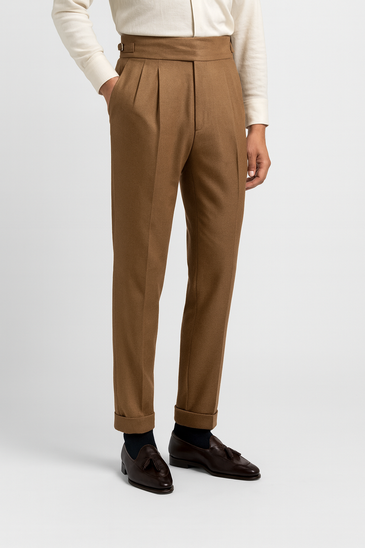 Classic men's pleated dress pants with high waist, perfect for refined smart casual or business attire.