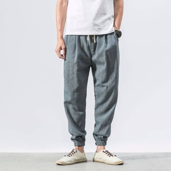 Versatile men's summer jogger pants, offering relaxed fit and comfort.