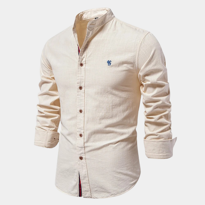 Breathable long-sleeve men's summer shirt, ideal for warm weather and versatile smart casual outfits.