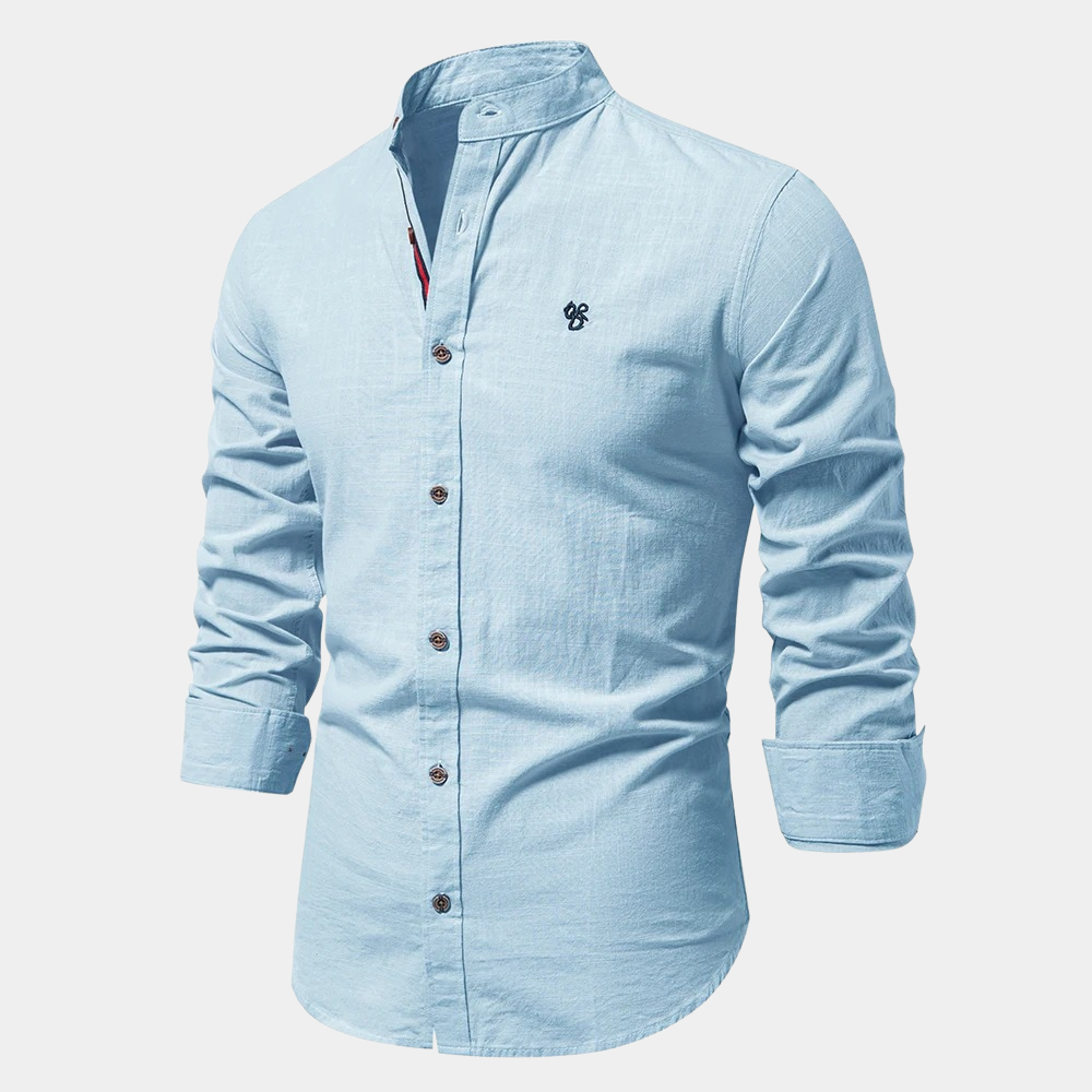 Lightweight men's long-sleeve summer shirt, a relaxed and breathable option for warm-weather style.