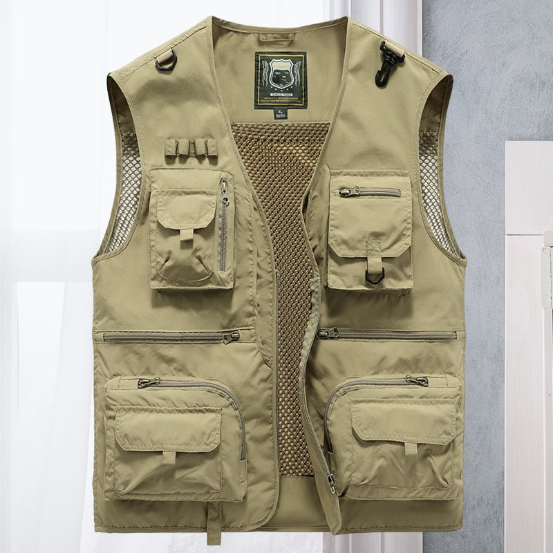 Men's multi-pocket utility vest, ideal for outdoor adventures.